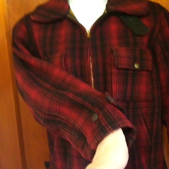 1950s Woolrich Mackinaw Wool Hunting Coat Jacket Size 38 Red Tartan Plaid - Picture 6 of 12